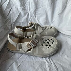 Chaco closed-toe Shoes